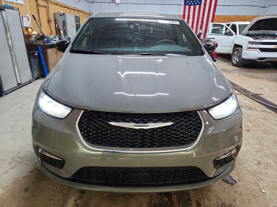 61850856 :رقم المزاد ، 2C4RC1BG6SR556501 vin ، 2025 Chrysler Pacifica مزاد بيع