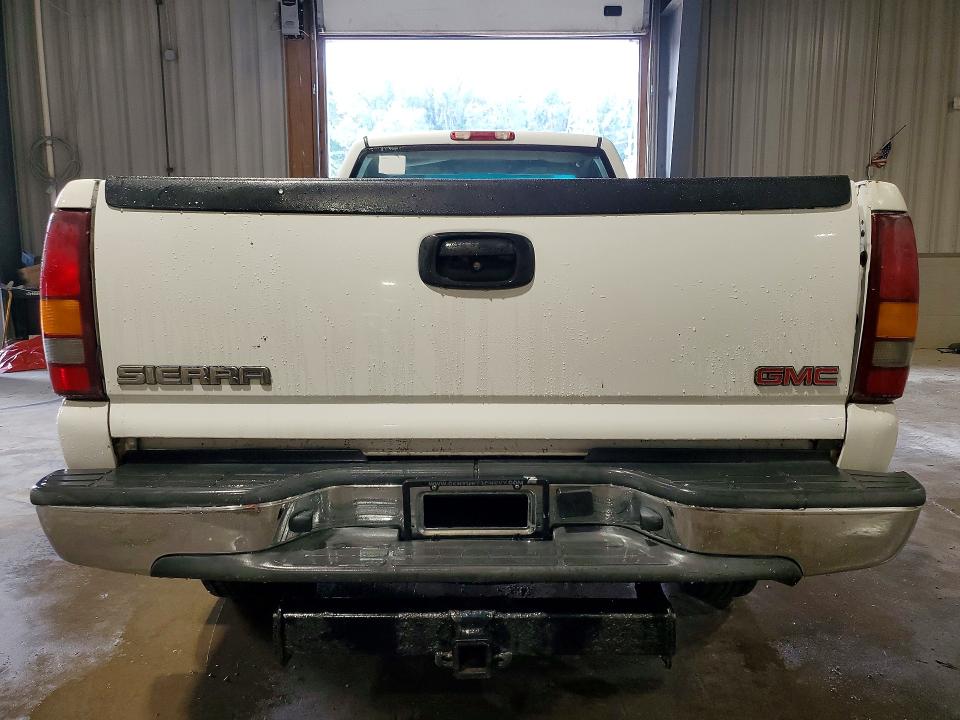62425346 :رقم المزاد ، 1GTHK24U02E305736 vin ، 2002 Gmc Sierra مزاد بيع