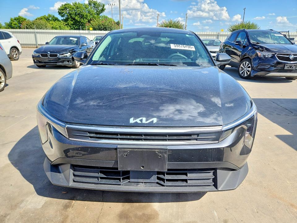 2025 Kia K4 მანქანა იყიდება აუქციონზე, vin: 3KPFT4DE1SE015714, აუქციონის ნომერი: 59876496