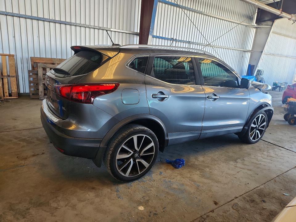 2018 Nissan Rogue Sport მანქანა იყიდება აუქციონზე, vin: JN1BJ1CP8JW187333, აუქციონის ნომერი: 60263696