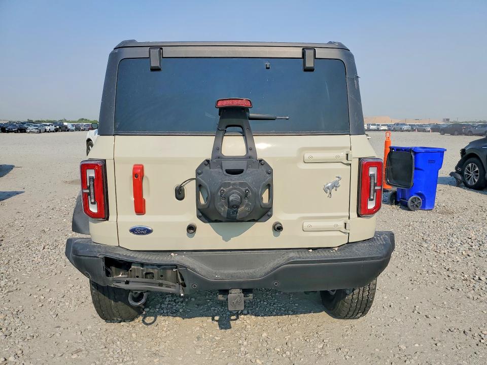 59596216 :رقم المزاد ، 1FMEE5DH7NLB58678 vin ، 2022 Ford Bronco مزاد بيع