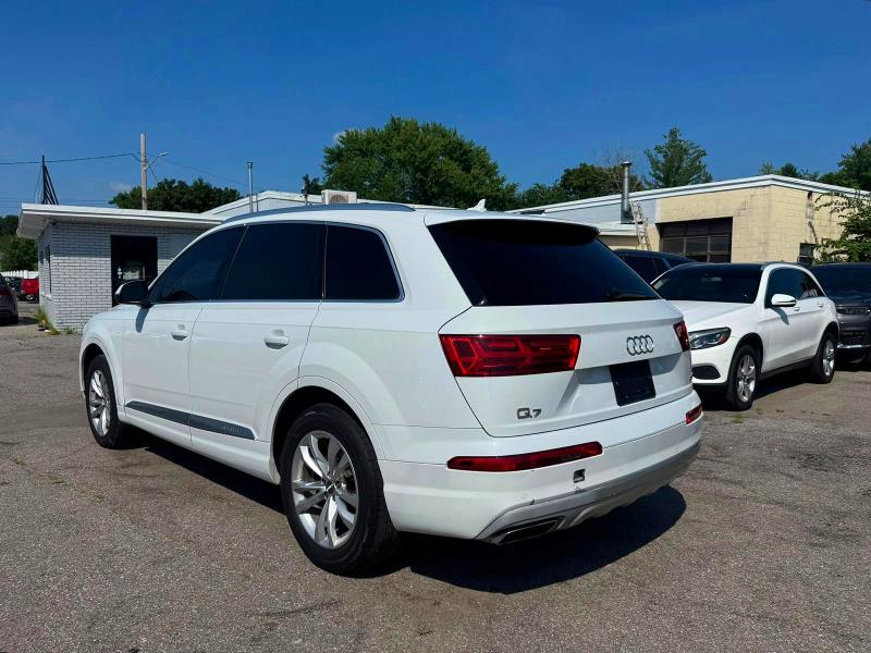 Продажа на аукционе авто 2018 Audi Q7, vin: WA1LHAF7XJD045466, номер лота: 61189536