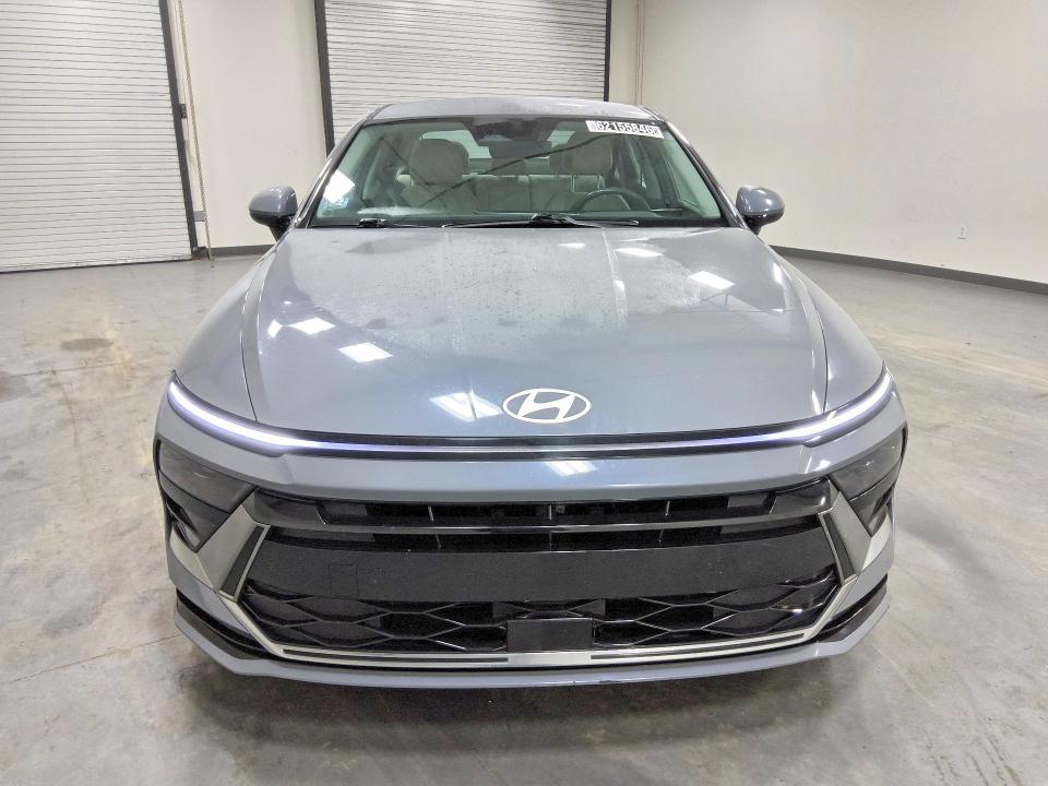 Продажа на аукционе авто 2024 Hyundai Sonata Hybrid, vin: KMHL34JJ7RA092598, номер лота: 62155846