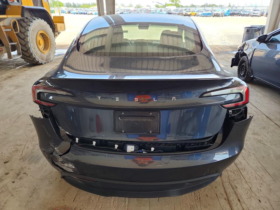 Продаж на аукціоні авто 2024 Tesla Model 3, vin: 5YJ3E1EA9RF740618, номер лоту: 61146796