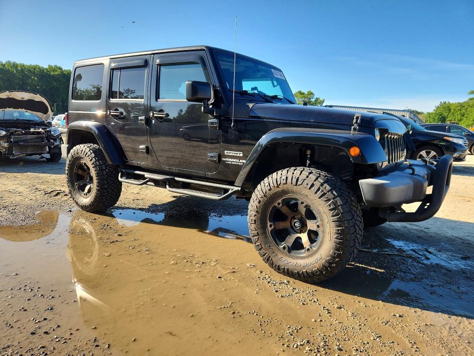 2015 Jeep Wrangler Unlimited მანქანა იყიდება აუქციონზე, vin: 1C4BJWDG3FL649928, აუქციონის ნომერი: 60571346