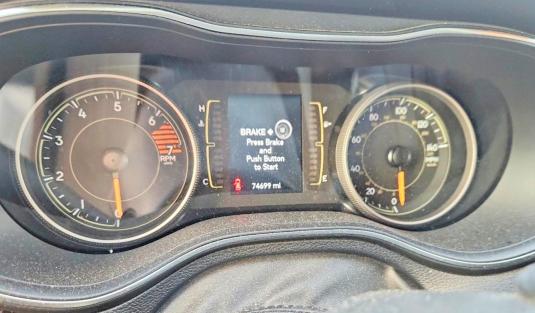 63177176 :رقم المزاد ، 1C4PJLLB0KD479090 vin ، 2019 Jeep Cherokee مزاد بيع