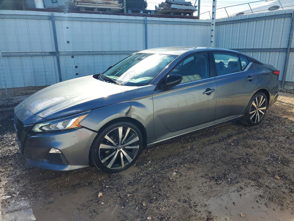 Продаж на аукціоні авто 2021 Nissan Altima, vin: 1N4BL4CV6MN402490, номер лоту: 61389126