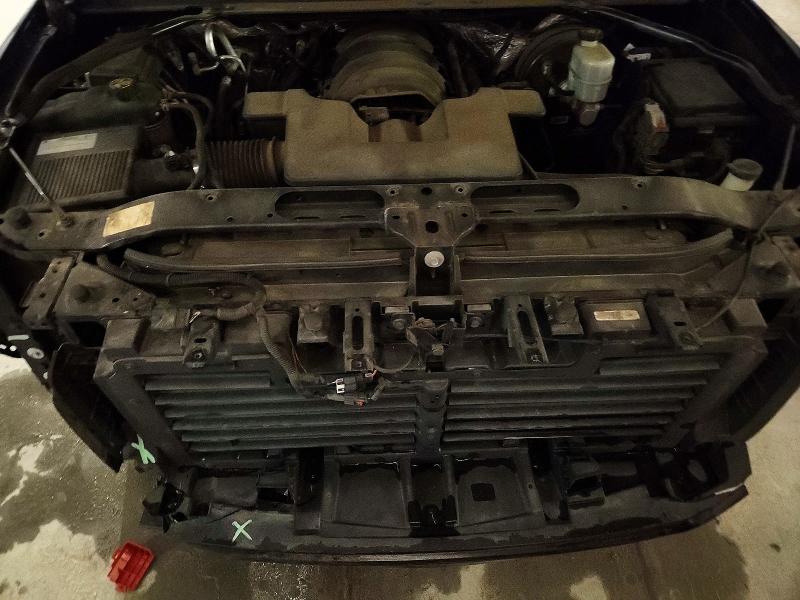 61813496 :رقم المزاد ، 1GKS1BKC1JR215820 vin ، 2018 Gmc Yukon مزاد بيع