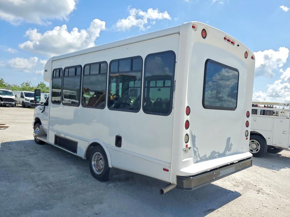2021 Ford Econoline მანქანა იყიდება აუქციონზე, vin: 1FDEE3FN2MDC10721, აუქციონის ნომერი: 60556386