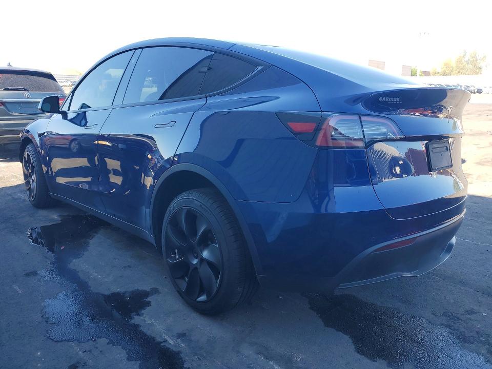 60059506 :رقم المزاد ، 7SAYGDEE0PF582626 vin ، 2023 Tesla Model Y مزاد بيع