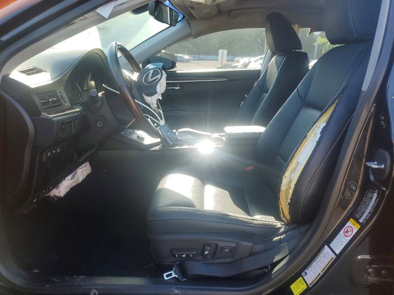 60261816 :رقم المزاد ، 58ABK1GG7JU115852 vin ، 2018 Lexus Es مزاد بيع