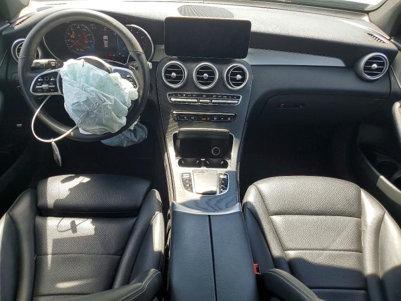 60433406 :رقم المزاد ، W1N0G8DB1LF791381 vin ، 2020 Mercedes-benz Glc مزاد بيع