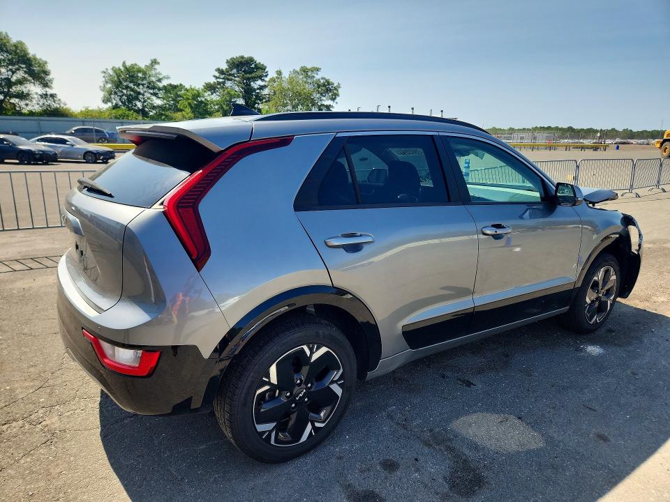 Продажа на аукционе авто 2024 Kia Niro, vin: KNDCR3L16R5113475, номер лота: 62344216