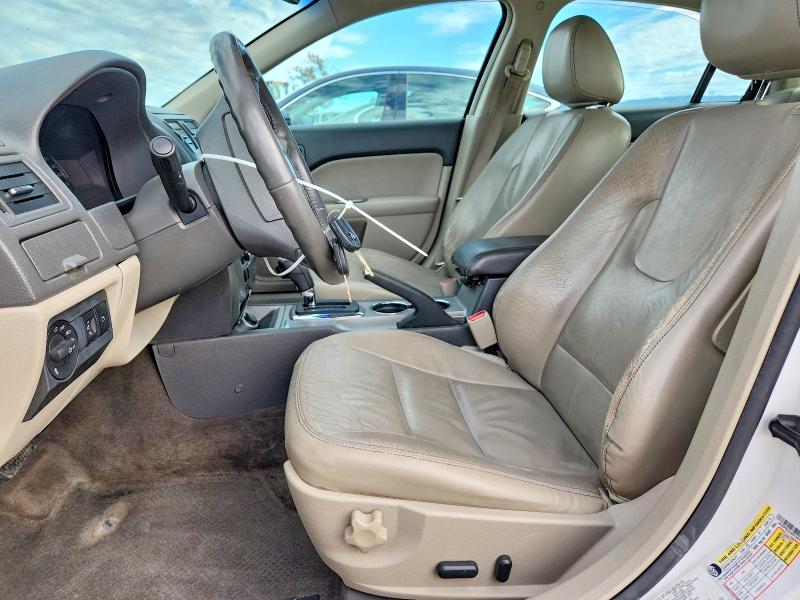 2010 Ford Fusion მანქანა იყიდება აუქციონზე, vin: 3FADP0L37AR135731, აუქციონის ნომერი: 61792706