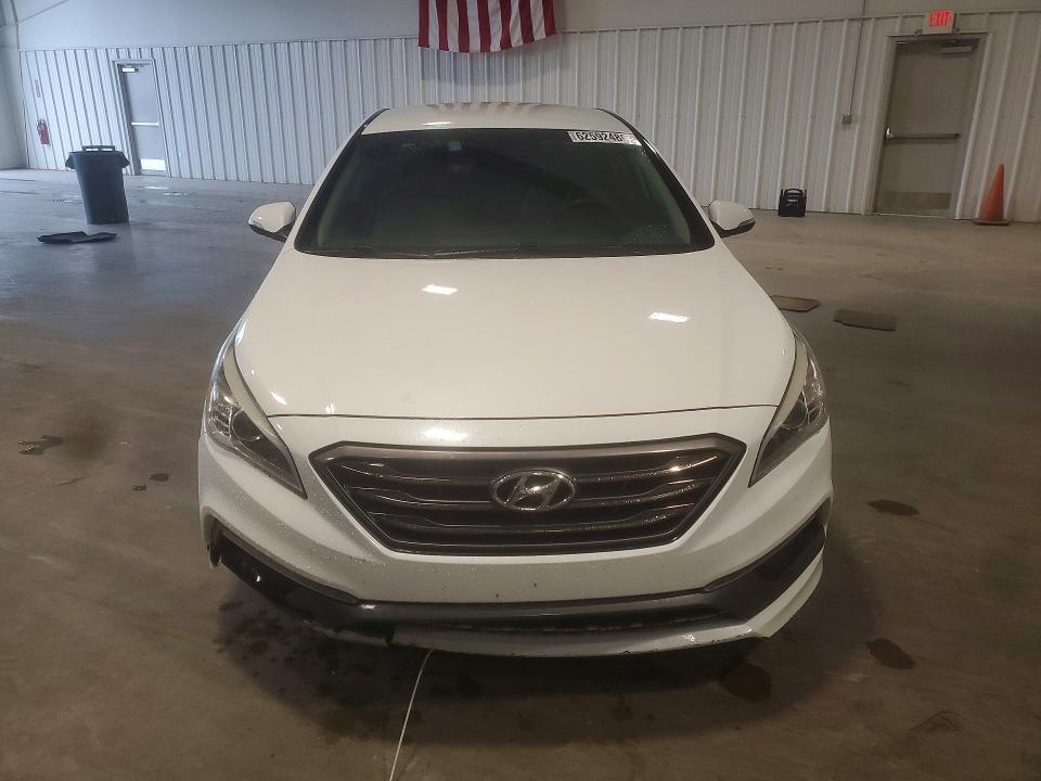 62592486 :رقم المزاد ، 5NPE34AF2HH561399 vin ، 2017 Hyundai Sonata مزاد بيع