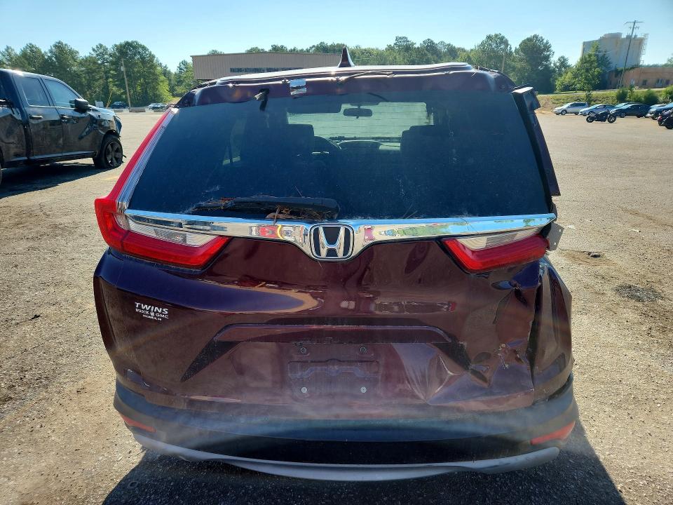 61126236 :رقم المزاد ، 7FARW1H57JE033161 vin ، 2018 Honda Cr-v مزاد بيع