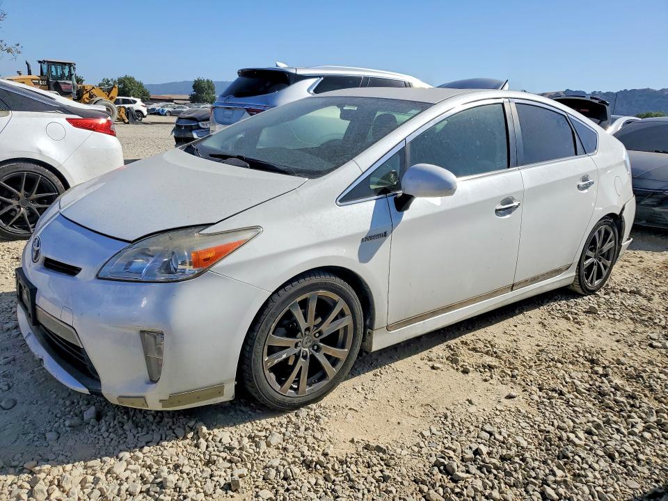 60890926 :رقم المزاد ، JTDKN3DU8F0408179 vin ، 2015 Toyota Prius مزاد بيع