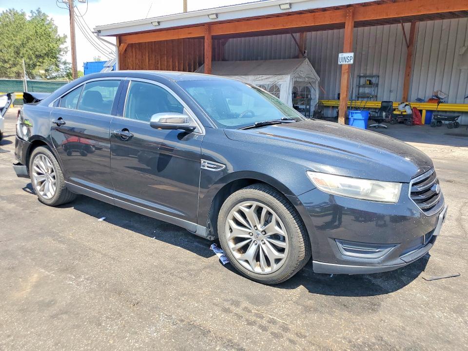 62002476 :رقم المزاد ، 1FAHP2F89DG225897 vin ، 2013 Ford Taurus مزاد بيع