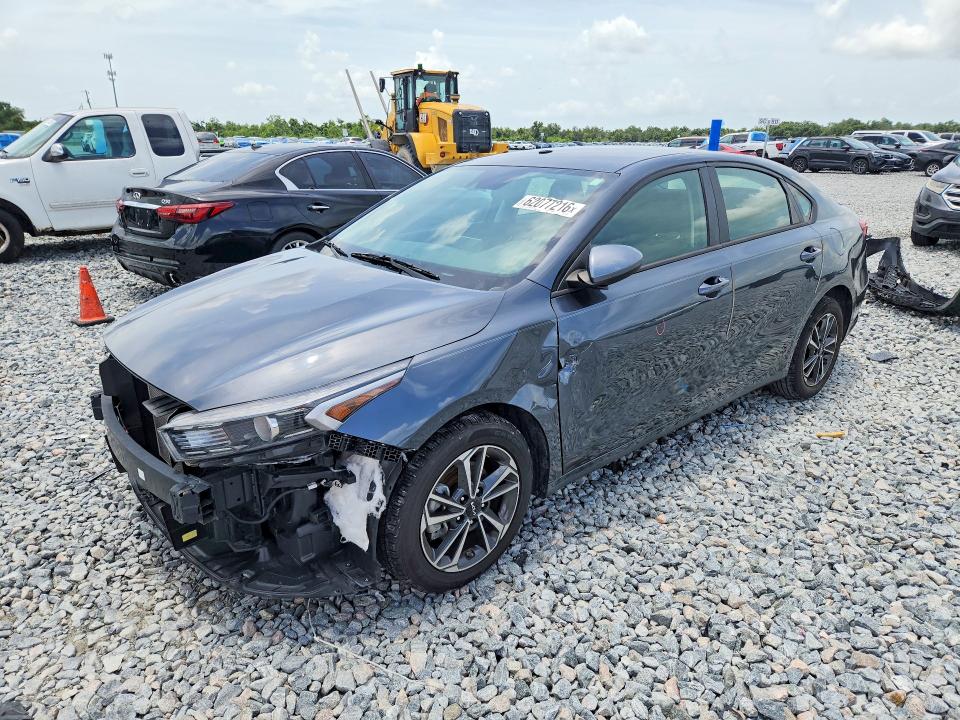 62077216 :رقم المزاد ، 3KPF24AD1RE708470 vin ، 2024 Kia Forte مزاد بيع