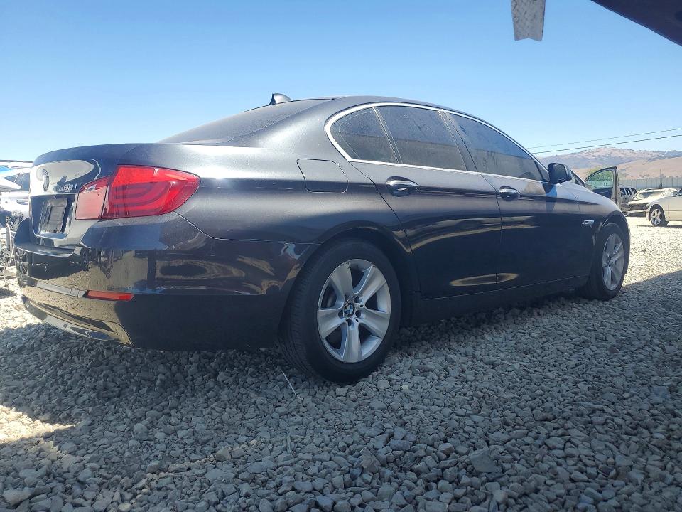 Aukcja sprzedaży 2011 Bmw 528, vin: WBAFR1C58BC745994, numer aukcji: 63189406