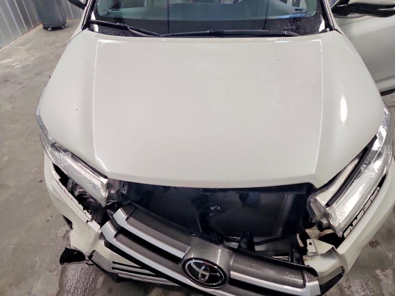 62390226 :رقم المزاد ، 5TDKZRFH5KS314100 vin ، 2019 Toyota Highlander مزاد بيع
