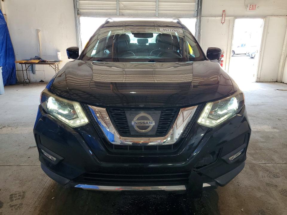 Продажа на аукционе авто 2017 Nissan Rogue, vin: 5N1AT2MV4HC742534, номер лота: 85772865