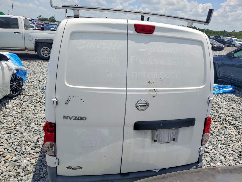 59334966 :رقم المزاد ، 3N6CM0KN9HK722109 vin ، 2017 Nissan Nv200 مزاد بيع