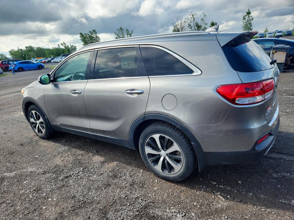 2017 Kia Sorento მანქანა იყიდება აუქციონზე, vin: 5XYPHDA59HG295971, აუქციონის ნომერი: 61215016