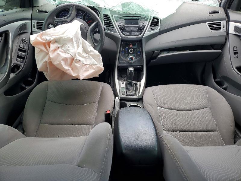 60200436 :رقم المزاد ، KMHDH4AE6FU280046 vin ، 2015 Hyundai Elantra مزاد بيع