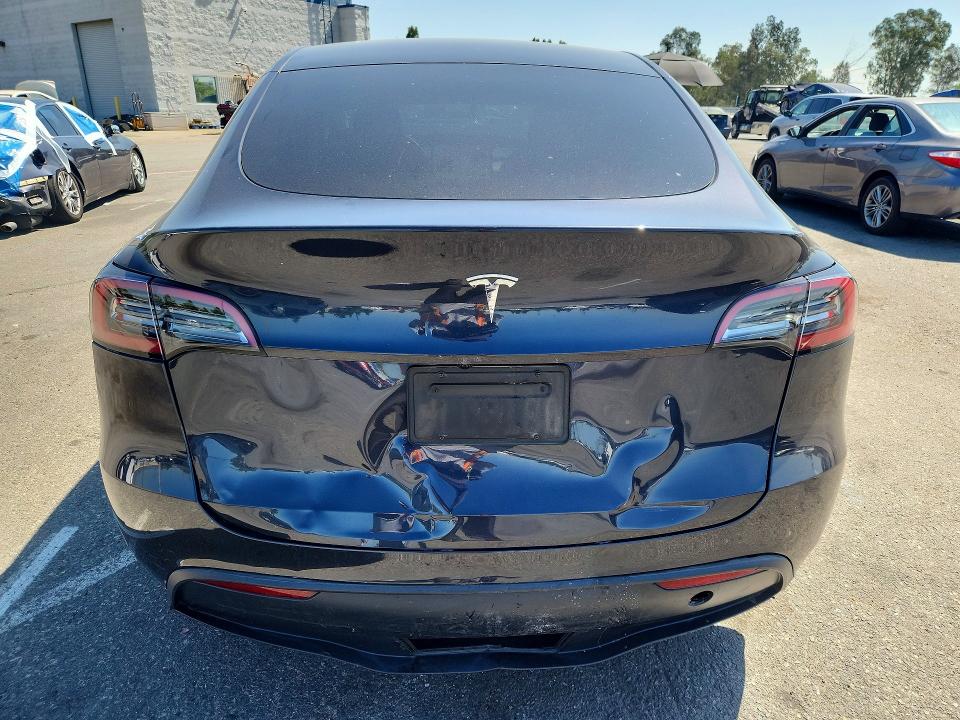 Продаж на аукціоні авто 2024 Tesla Model Y, vin: 7SAYGDED0RF008926, номер лоту: 62255396