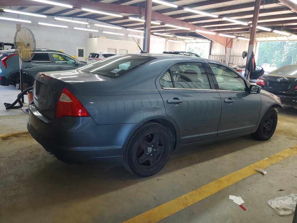 2011 Ford Fusion მანქანა იყიდება აუქციონზე, vin: 3FAHP0HA0BR230321, აუქციონის ნომერი: 61037646
