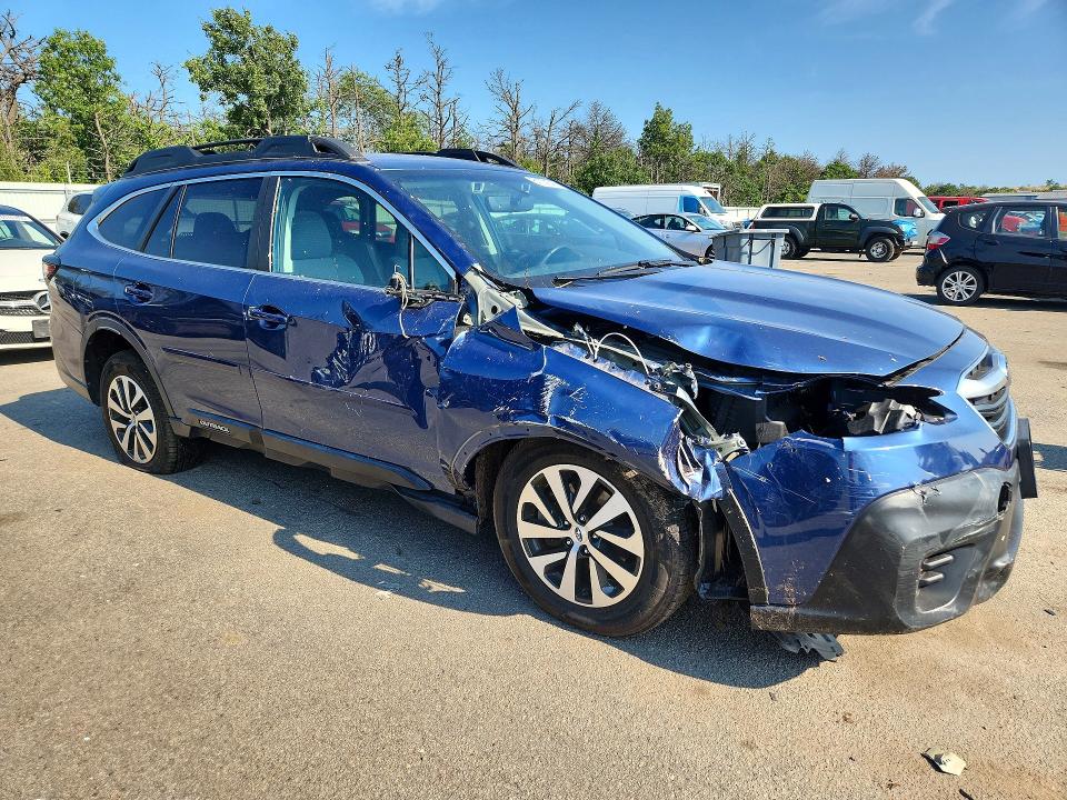 61031646 :رقم المزاد ، 4S4BTADC9M3100995 vin ، 2021 Subaru Outback مزاد بيع