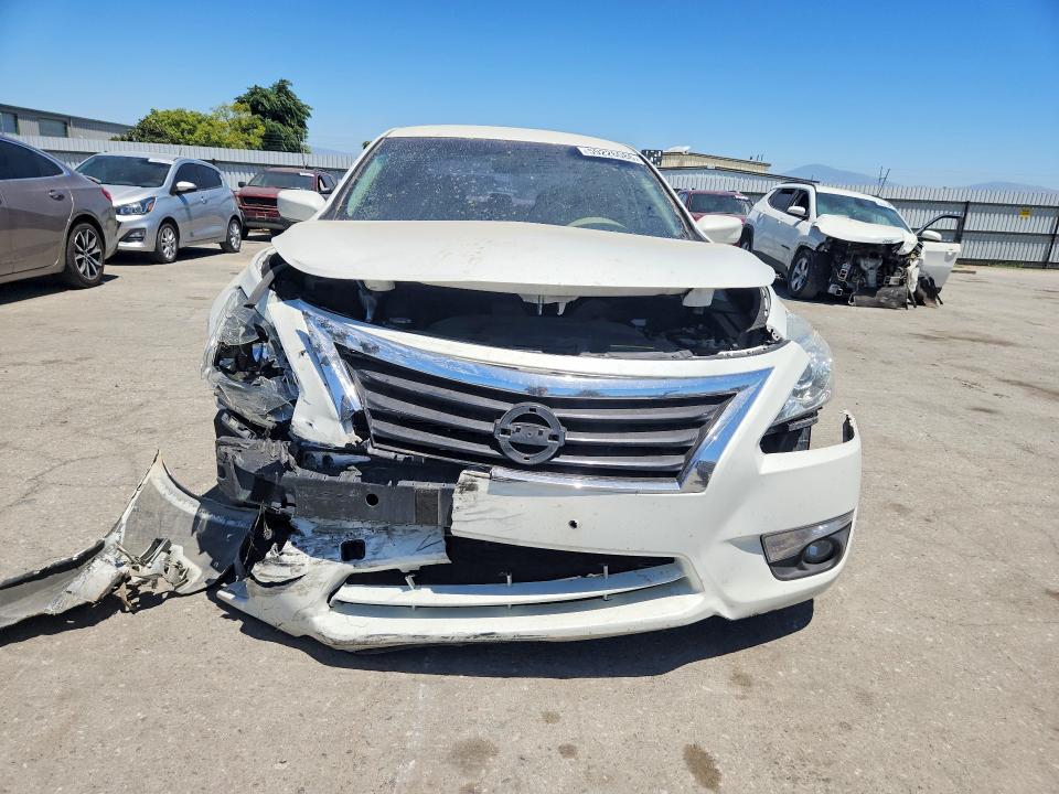 59226086 :رقم المزاد ، 1N4AL3AP8FC298187 vin ، 2015 Nissan Altima مزاد بيع