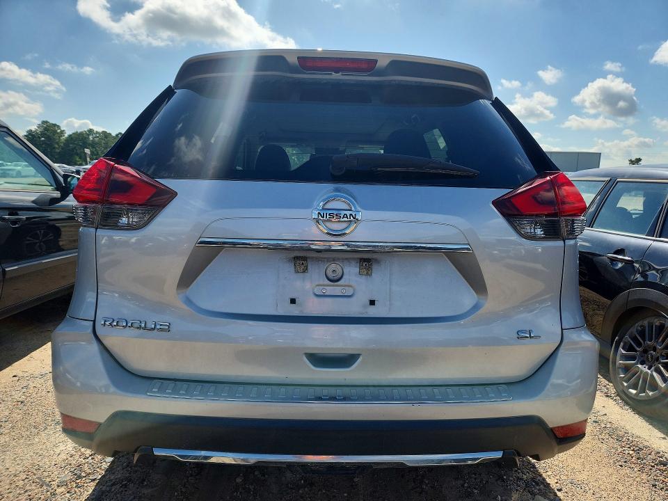 Aukcja sprzedaży 2017 Nissan Rogue, vin: 5N1AT2MT4HC881853, numer aukcji: 52255806