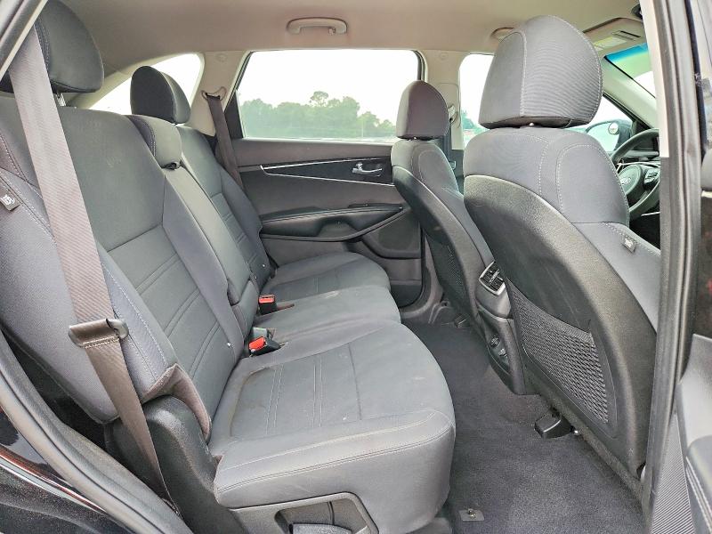 2018 Kia Sorento მანქანა იყიდება აუქციონზე, vin: 5XYPG4A36JG418021, აუქციონის ნომერი: 63056806