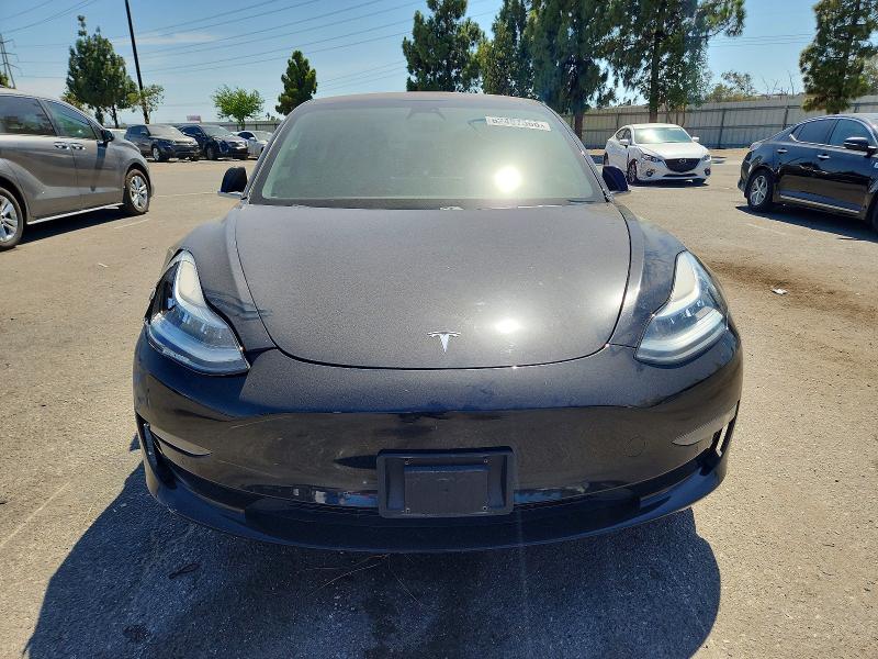 2019 Tesla Model 3 მანქანა იყიდება აუქციონზე, vin: 5YJ3E1EA8KF305496, აუქციონის ნომერი: 62487386