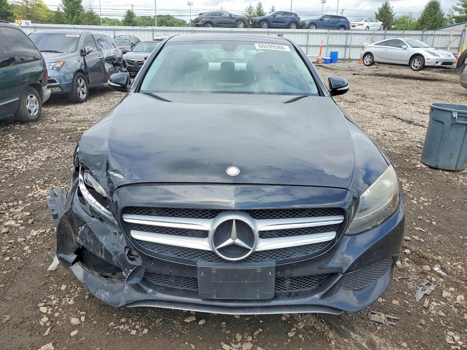 2015 Mercedes-benz C მანქანა იყიდება აუქციონზე, vin: 55SWF4KB2FU067318, აუქციონის ნომერი: 60209386