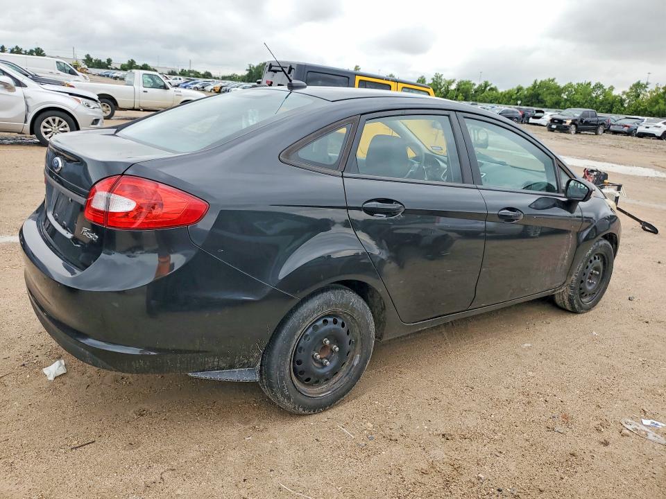 Aukcja sprzedaży 2013 Ford Fiesta, vin: 3FADP4BJXDM213296, numer aukcji: 61038156