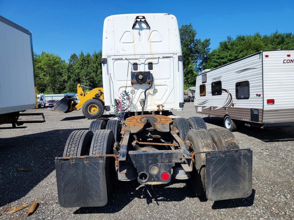Продаж на аукціоні авто 2009 Freightliner Cascadia, vin: 1FUJGLCK89LAL0045, номер лоту: 61875836