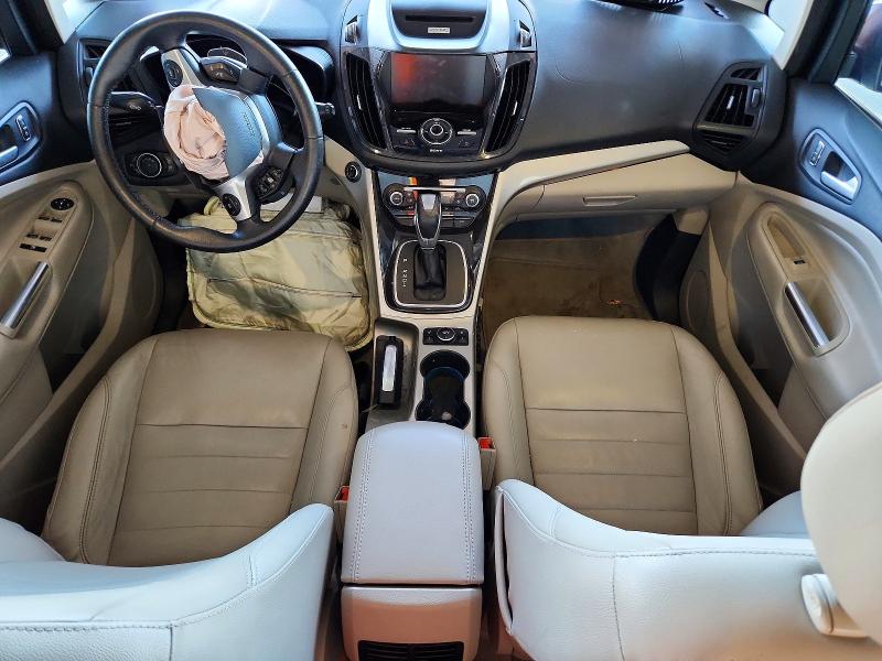 63590886 :رقم المزاد ، 1FADP5BU6FL113703 vin ، 2015 Ford C-max مزاد بيع