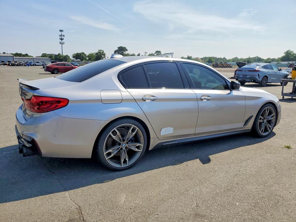 Продажа на аукционе авто 2018 Bmw M550xi, vin: WBAJB9C50JB036378, номер лота: 61189336
