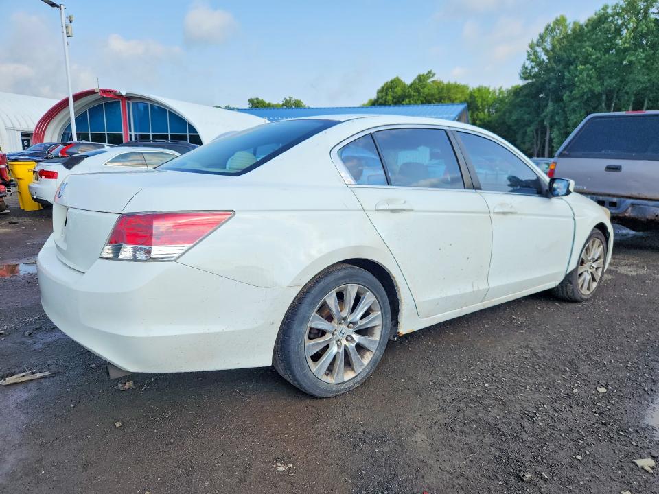 Продажа на аукционе авто 2008 Honda Accord, vin: 1HGCP26398A050697, номер лота: 61569946