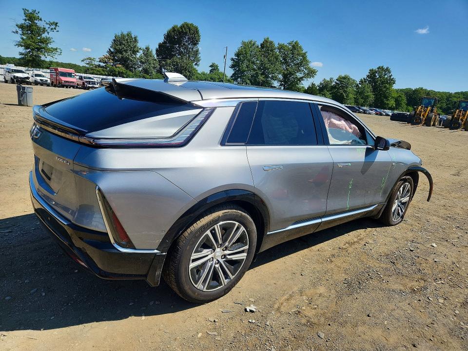 Продажа на аукционе авто 2024 Cadillac Lyriq, vin: 1GYKPRRL8RZ139429, номер лота: 62452146