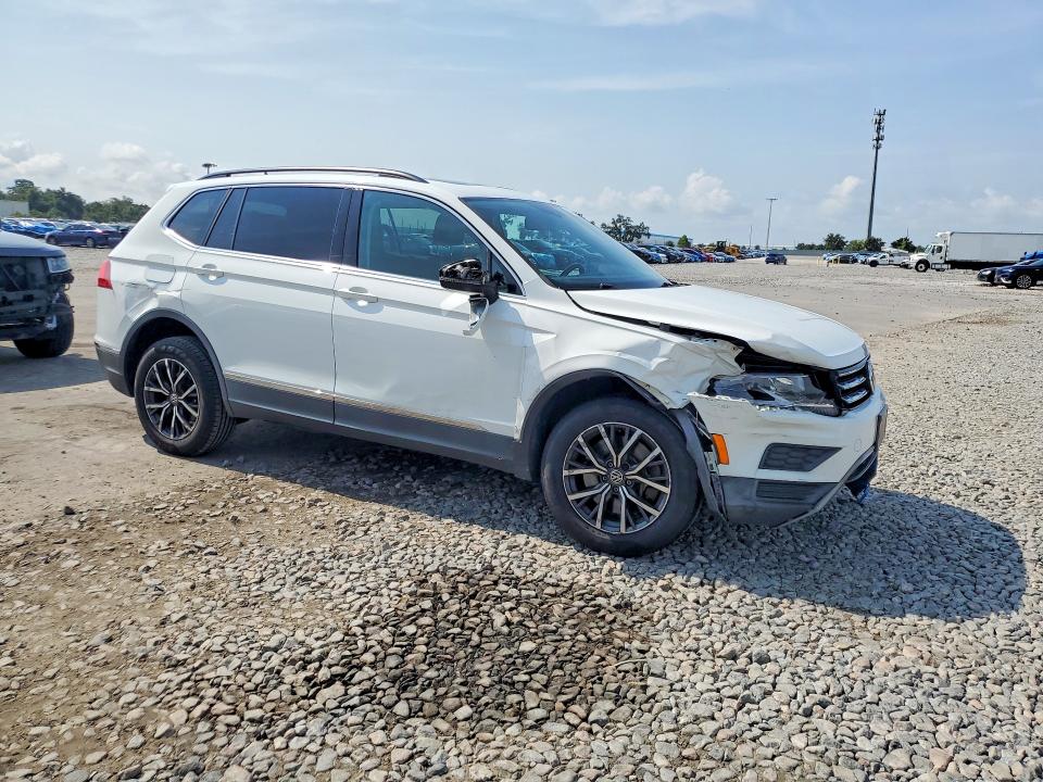 Продаж на аукціоні авто 2020 Volkswagen Tiguan, vin: 3VV3B7AX6LM046785, номер лоту: 62800546