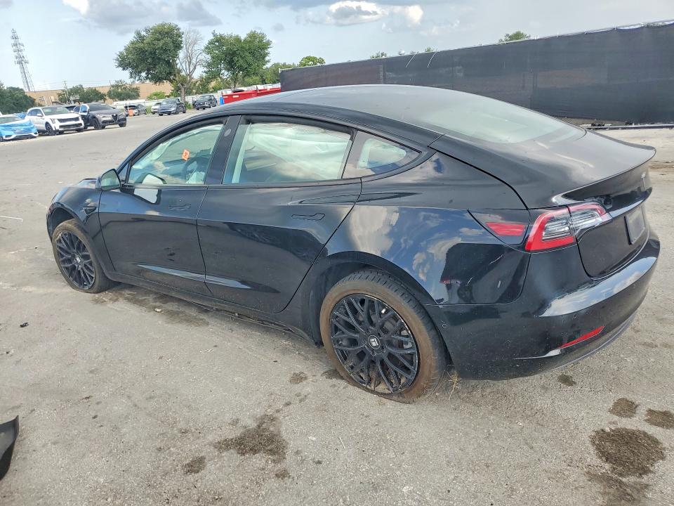 2021 Tesla Model 3 მანქანა იყიდება აუქციონზე, vin: 5YJ3E1EA1MF082673, აუქციონის ნომერი: 61872066