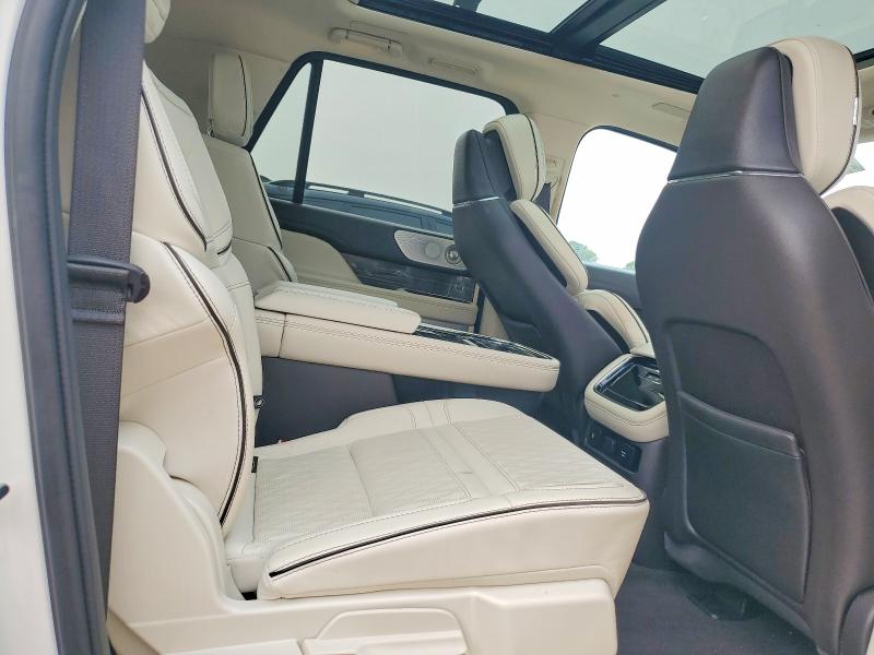 Продаж на аукціоні авто 2023 Lincoln Navigator, vin: 5LMJJ3TG0PEL03104, номер лоту: 61228176