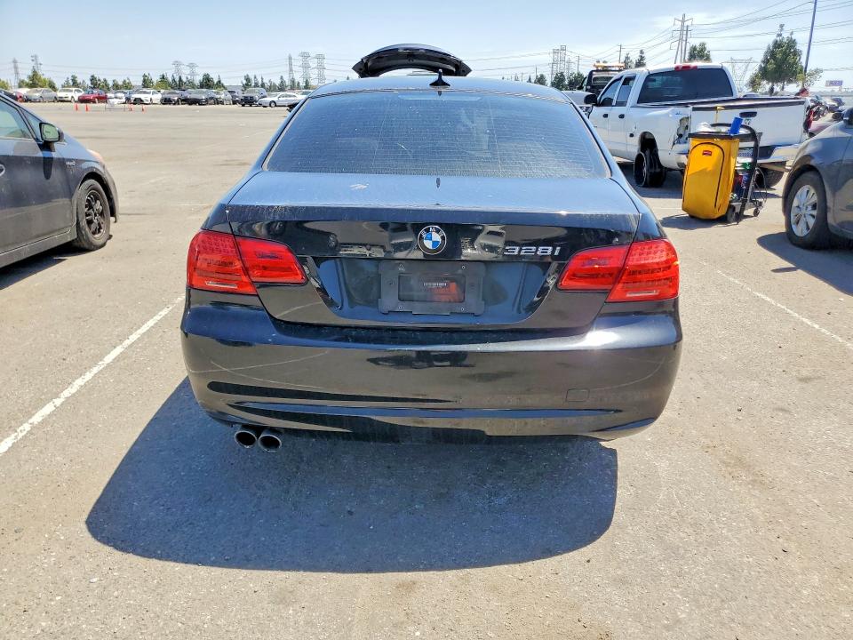 Продажа на аукционе авто 2012 Bmw 328, vin: WBAKE5C59CE755960, номер лота: 62343086