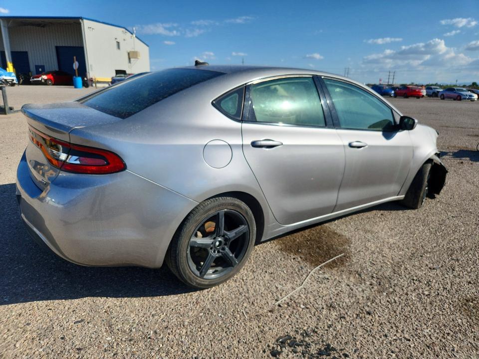 2015 Dodge Dart მანქანა იყიდება აუქციონზე, vin: 1C3CDFBB5FD222882, აუქციონის ნომერი: 62879246
