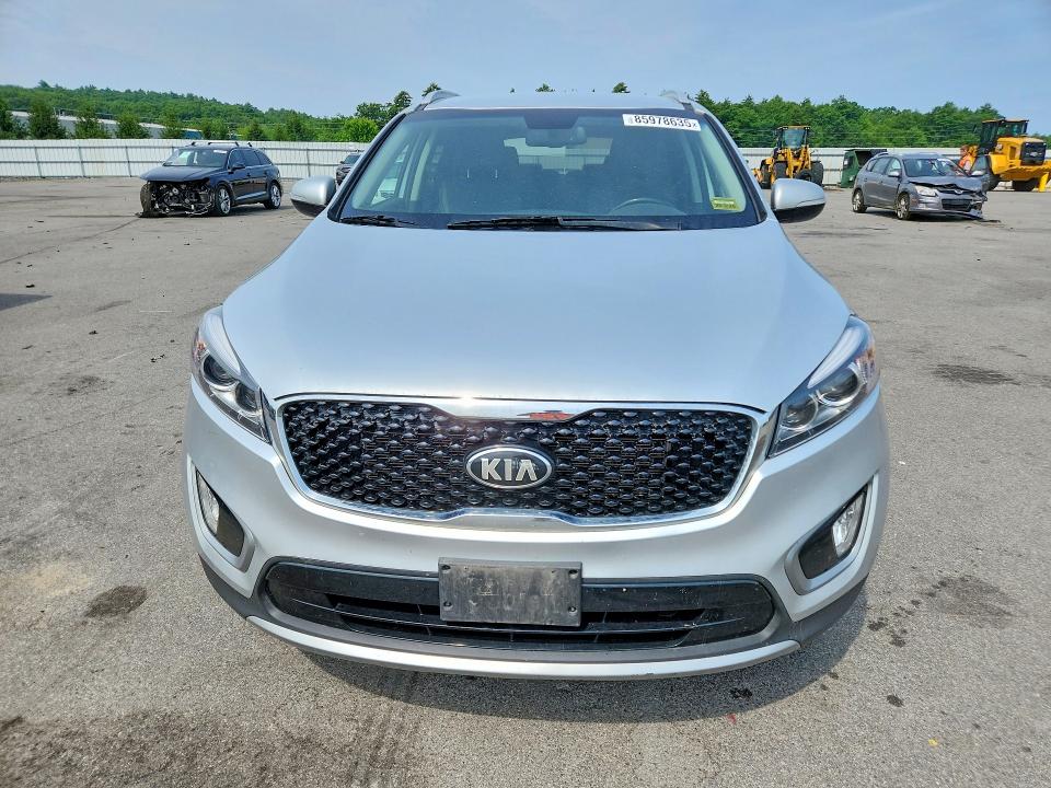 Продажа на аукционе авто 2017 Kia Sorento, vin: 5XYPHDA51HG235960, номер лота: 85978635