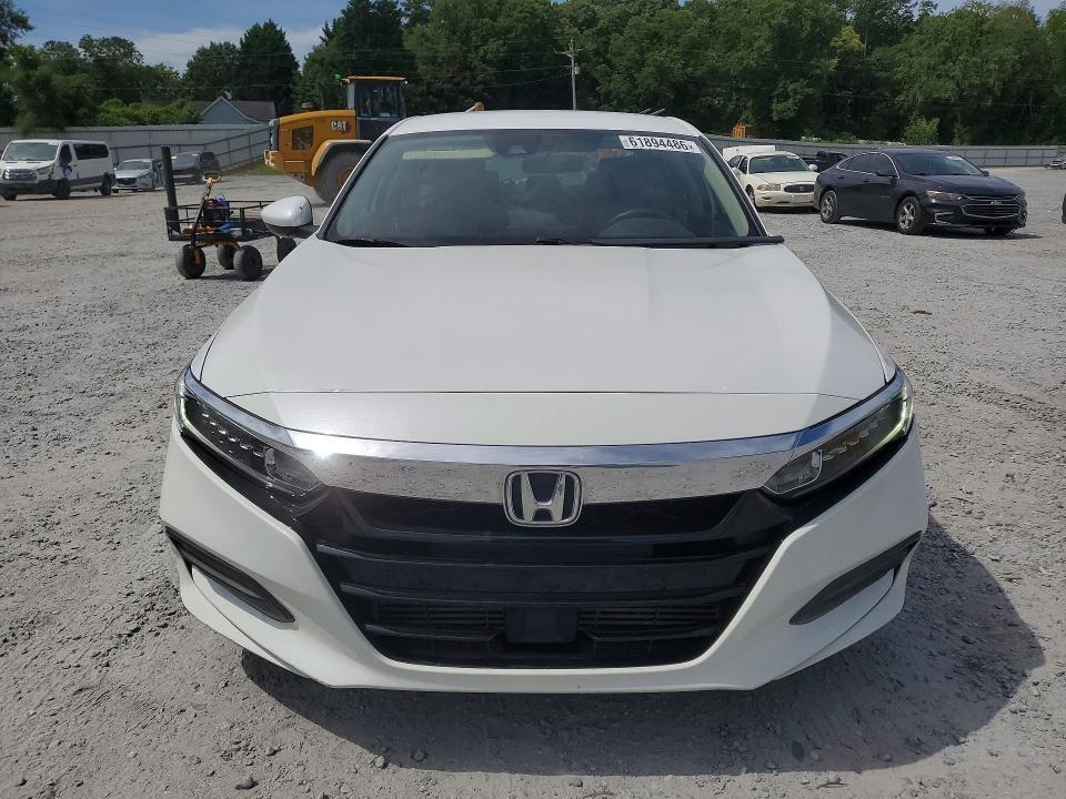 Продажа на аукционе авто 2018 Honda Accord, vin: 1HGCV1F18JA254590, номер лота: 61894486